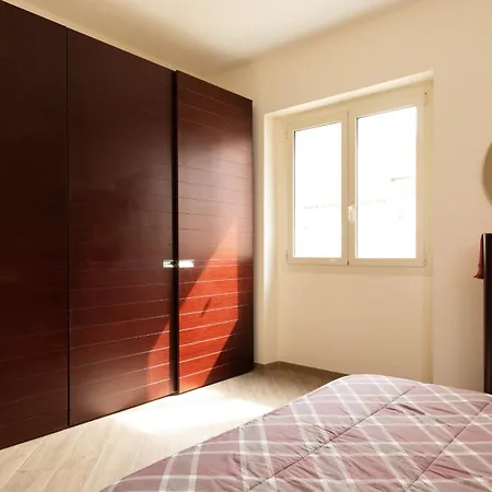 Casa Marina Con Patio By Wonderful Italy Апартаменти