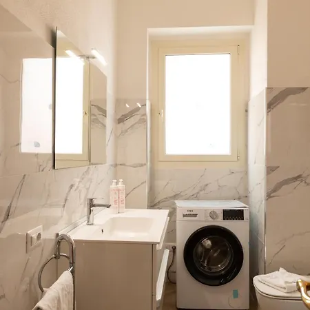 Casa Marina Con Patio By Wonderful Italy Апартаменти *