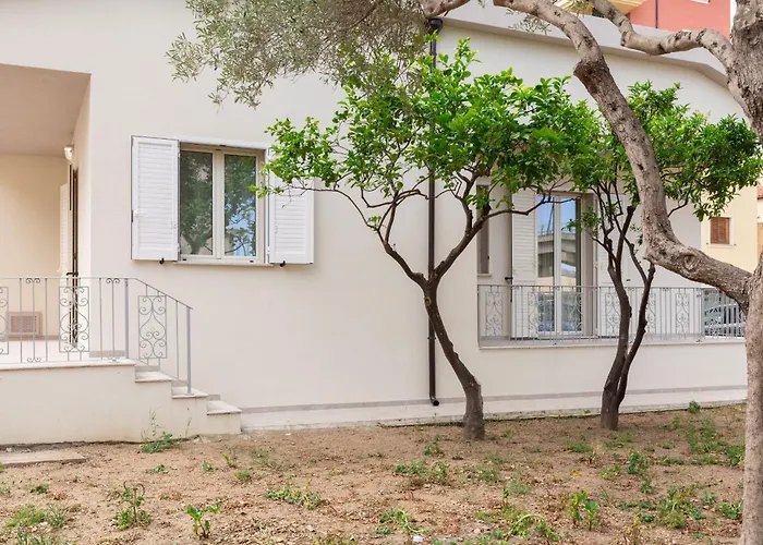 Casa Marina Con Patio By Wonderful Italy Апартаменты *