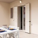 Casa Marina Con Patio By Wonderful Italy * Olbia