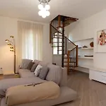 Casa Marina Con Patio By Wonderful Italy